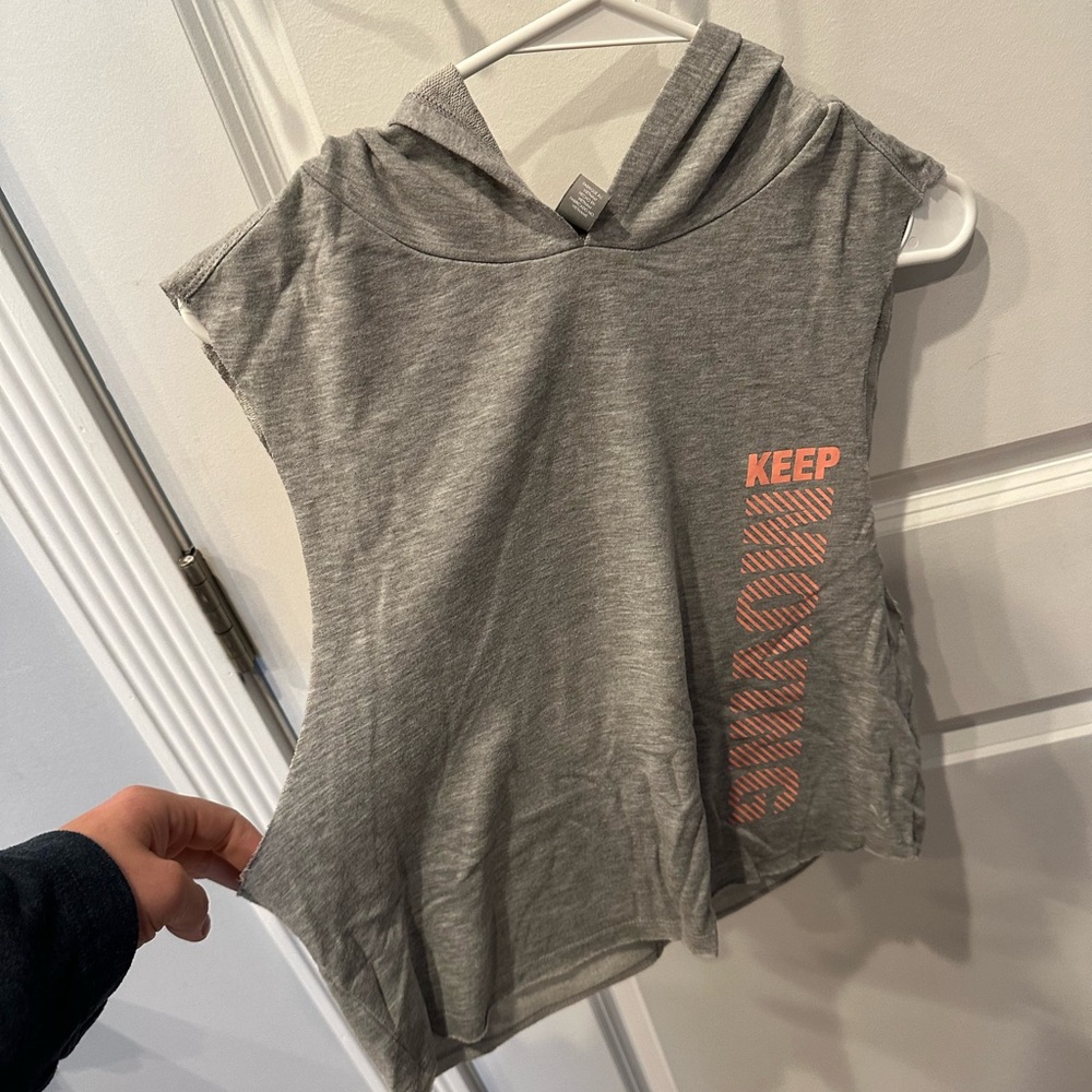*EUC Sz M* Forever 21 muscle tee
